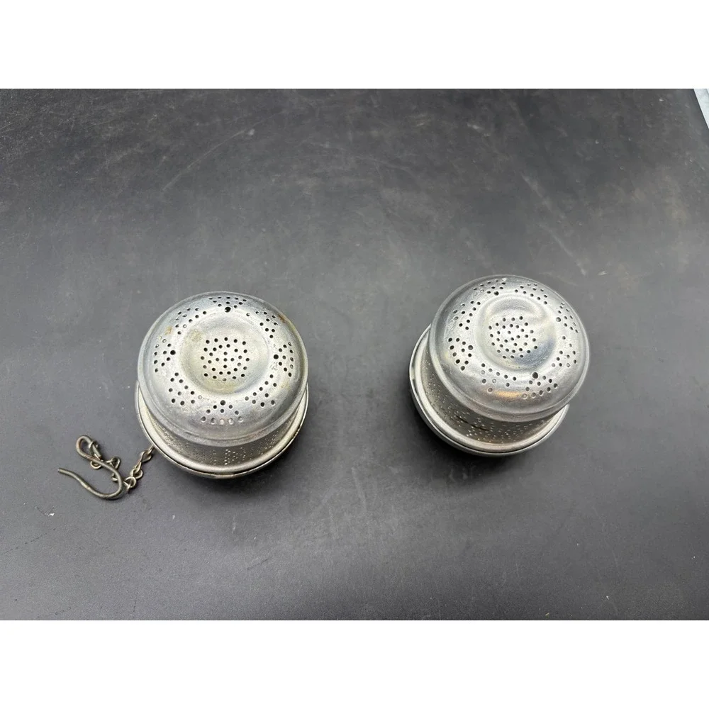 Vintage Aluminum Tea Infuser Set Loose Leaf Strainer Basket with Chain Hook 2pc‎